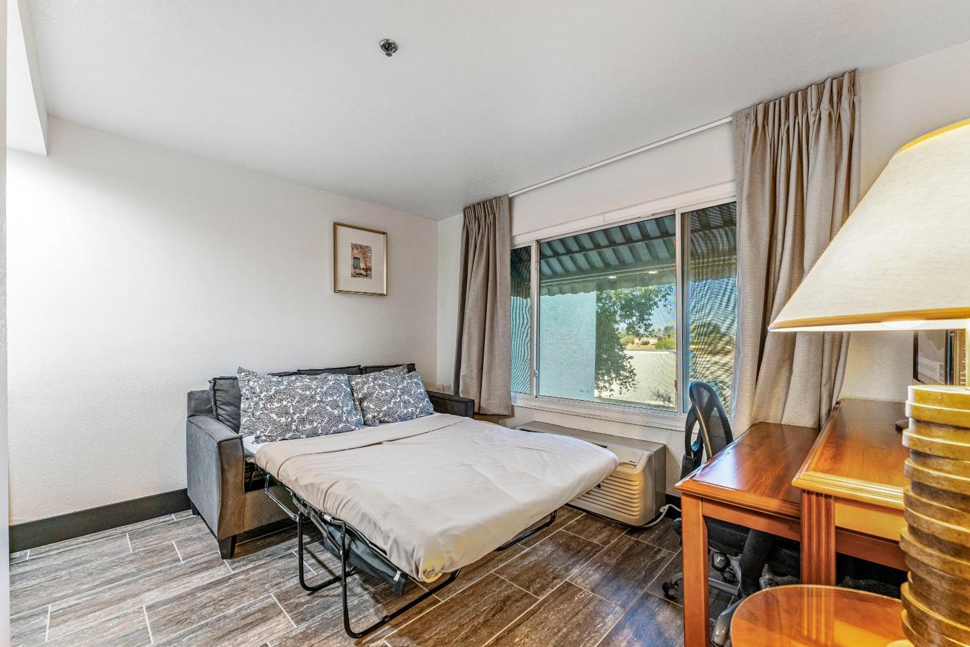 Tempe Corner Apartment Studio King Bed Kültér fotó