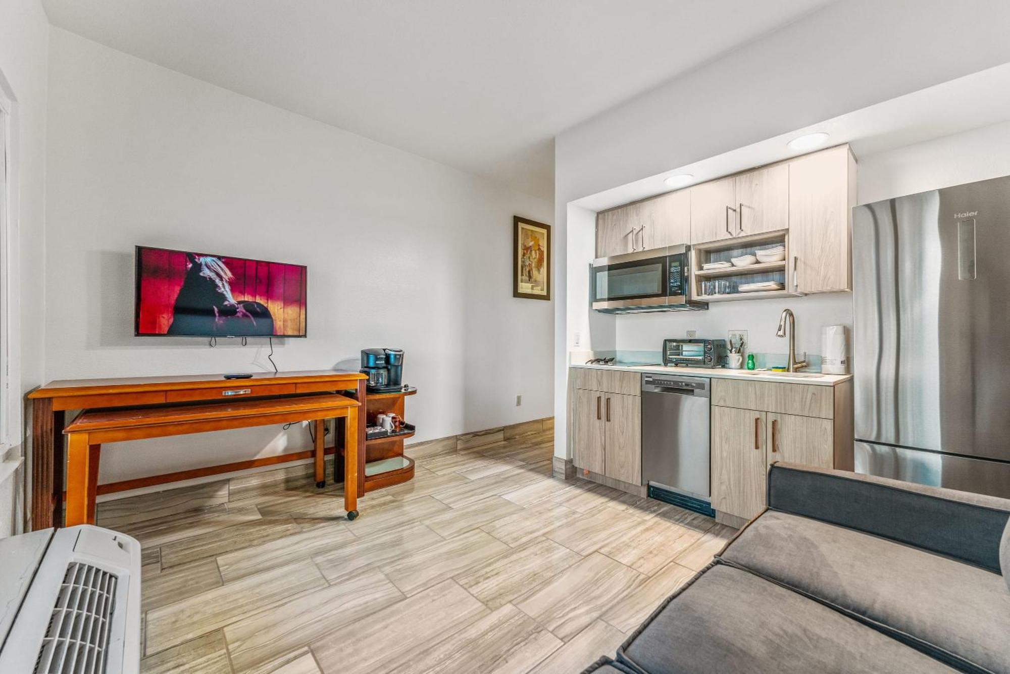 Tempe Corner Apartment Studio King Bed Kültér fotó