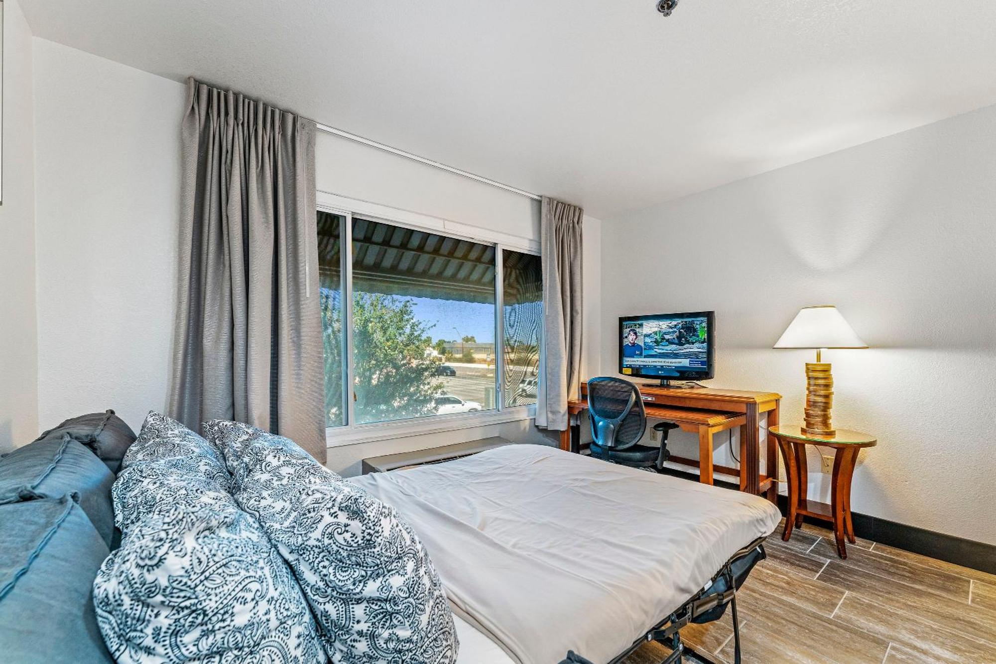 Tempe Corner Apartment Studio King Bed Kültér fotó